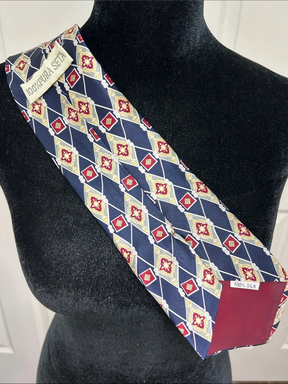 Six Vintage 100-%Silk Ties